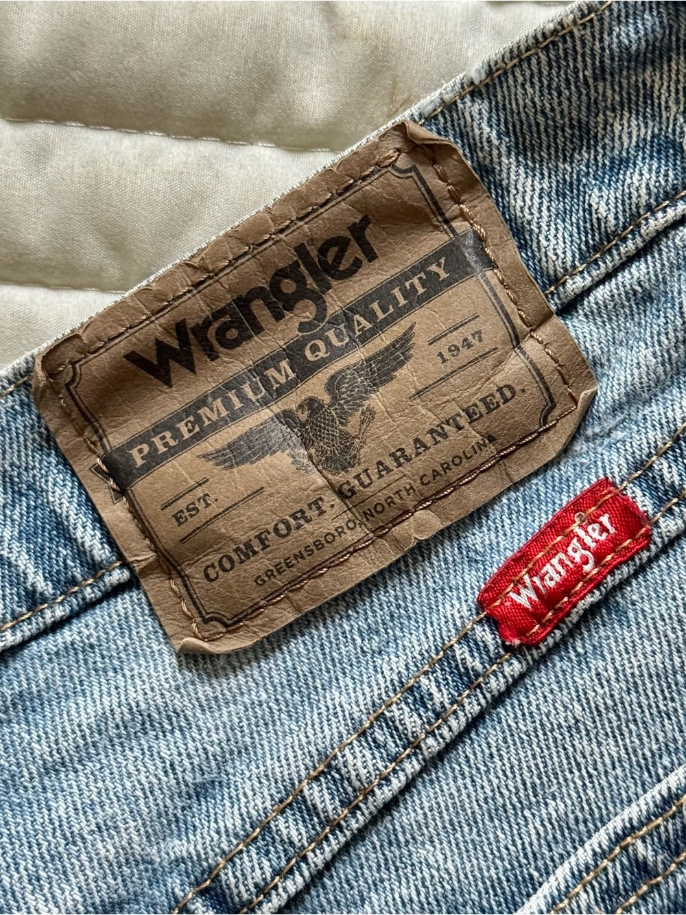 Vintage Wrangler Y2K Neo Straight Leg Jeans, Light Wash – Size 29x30 - Picture 6 of 7